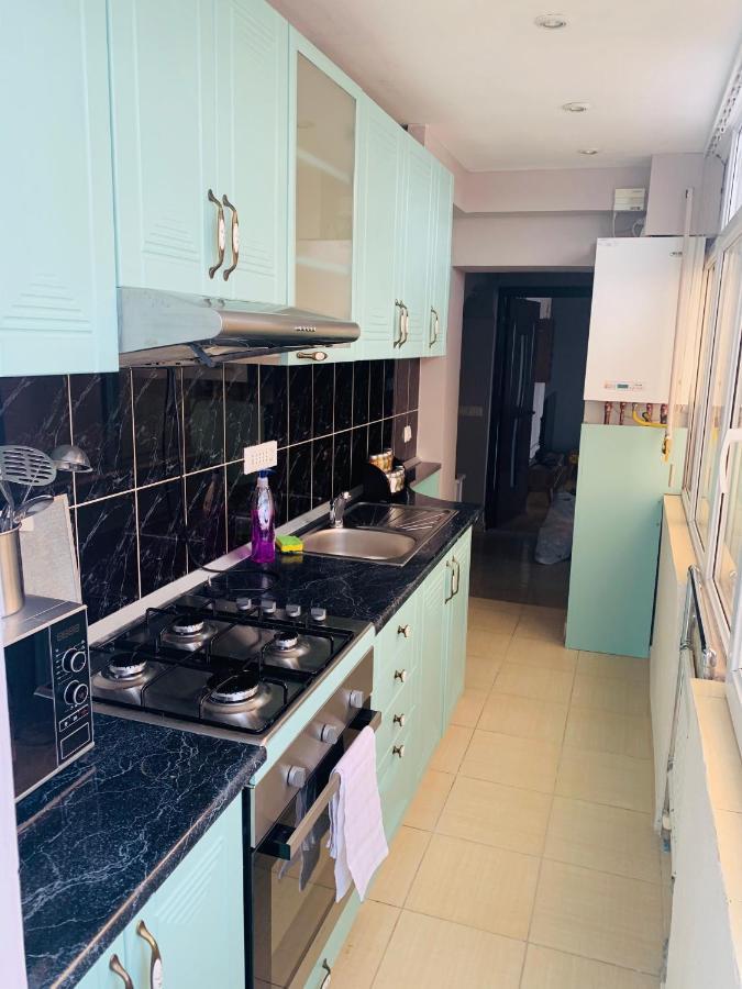Confort View Apartment Iasi - 3 Rooms-Like Home Buitenkant foto