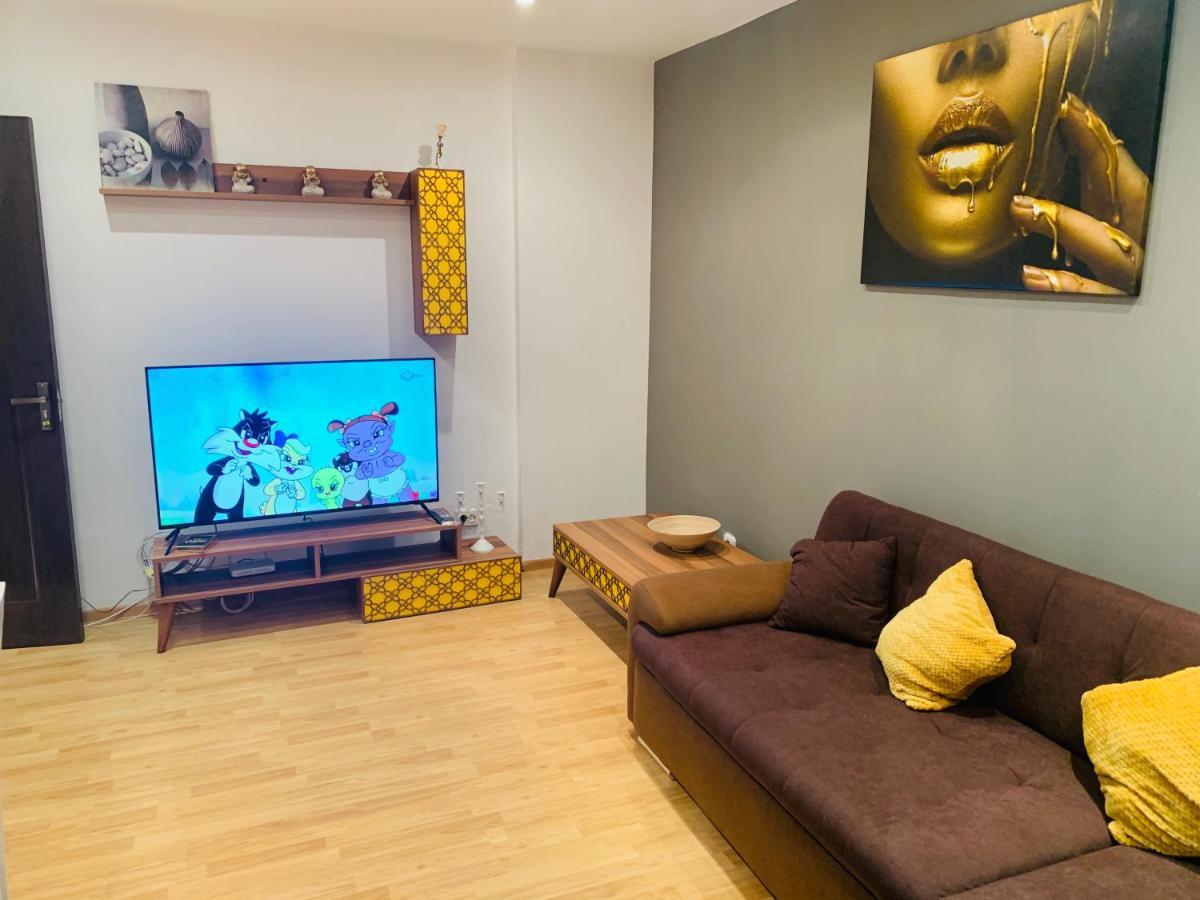 Confort View Apartment Iasi - 3 Rooms-Like Home Buitenkant foto